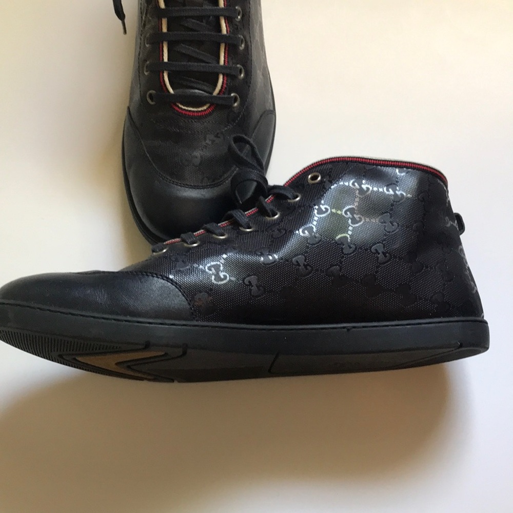 Men’s Gucci loafers